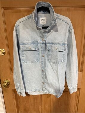 Zara denim Shacket in light blue denim